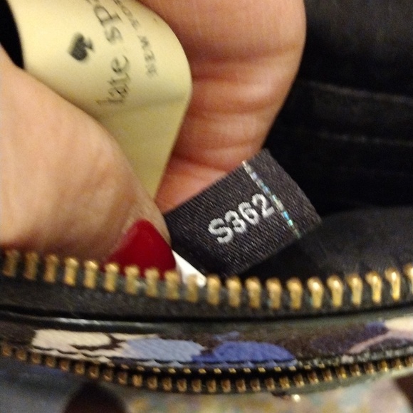 Kate Spade Black and Blue Floral Clutch - Picture 6 of 7